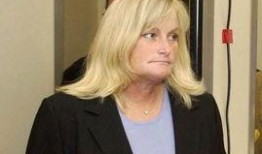 黛比罗爆料杰克逊视频,惊人真相曝光